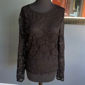 Janeville soft stretch black floral lace long sleeve crewneck top. Large.